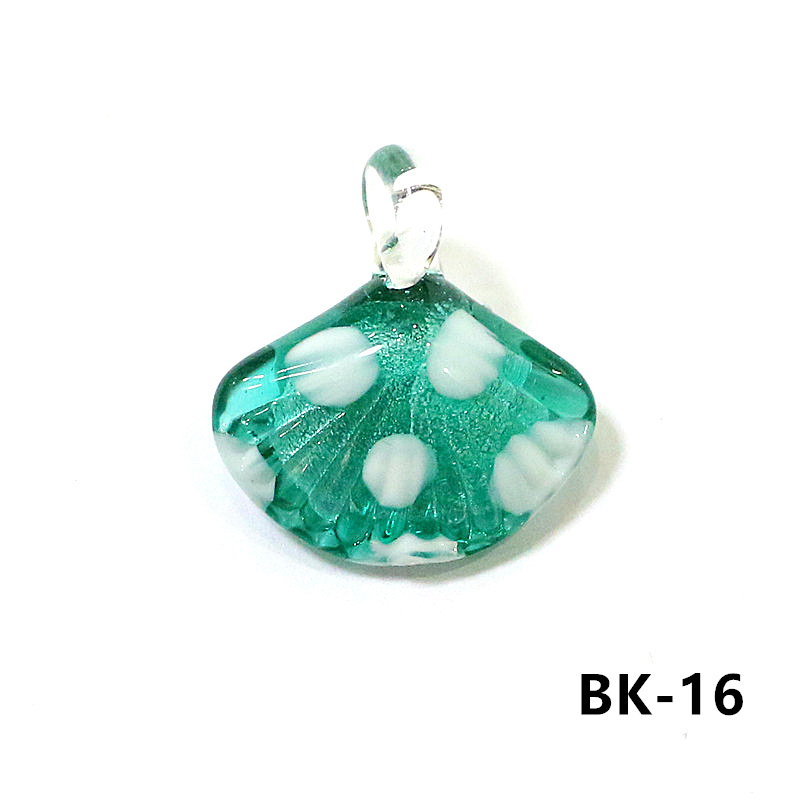Colorful Mini Sea Shell Charm  - Marine Aquarium & Regional Centre Photos 评论和价格